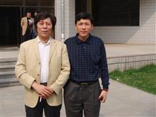 09与原中国书法家协会副秘书长、中国美术家协会副秘书长张旭光先生在北大校园