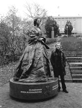 玛丽亚·亚历山德罗芙娜皇后纪念碑 马里汉姆 芬兰 2011