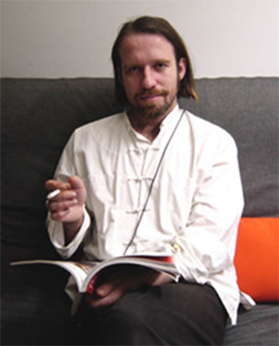 伊瑞官方网站_张雄艺术网